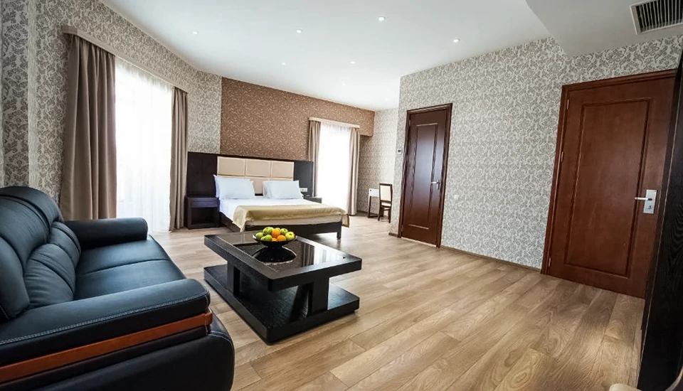 هتل تبلیسی این تفلیس